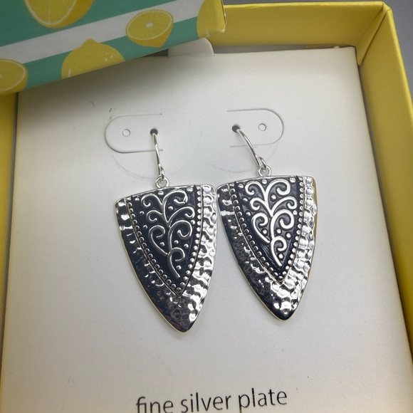 NWOT Boho Silver Plate Dangle Earrings - Picture 2 of 6